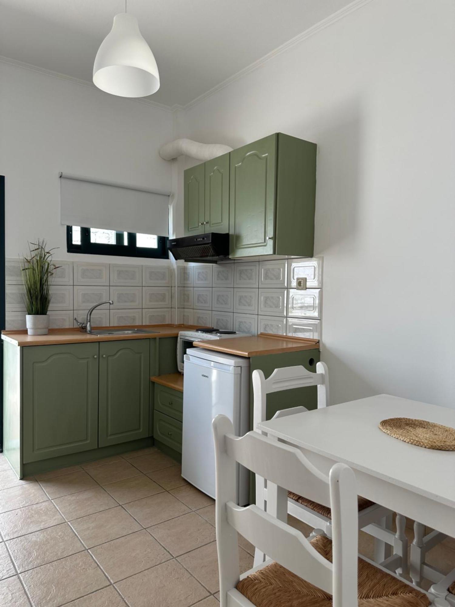 Voulas Apartments Stoúpa 部屋 写真