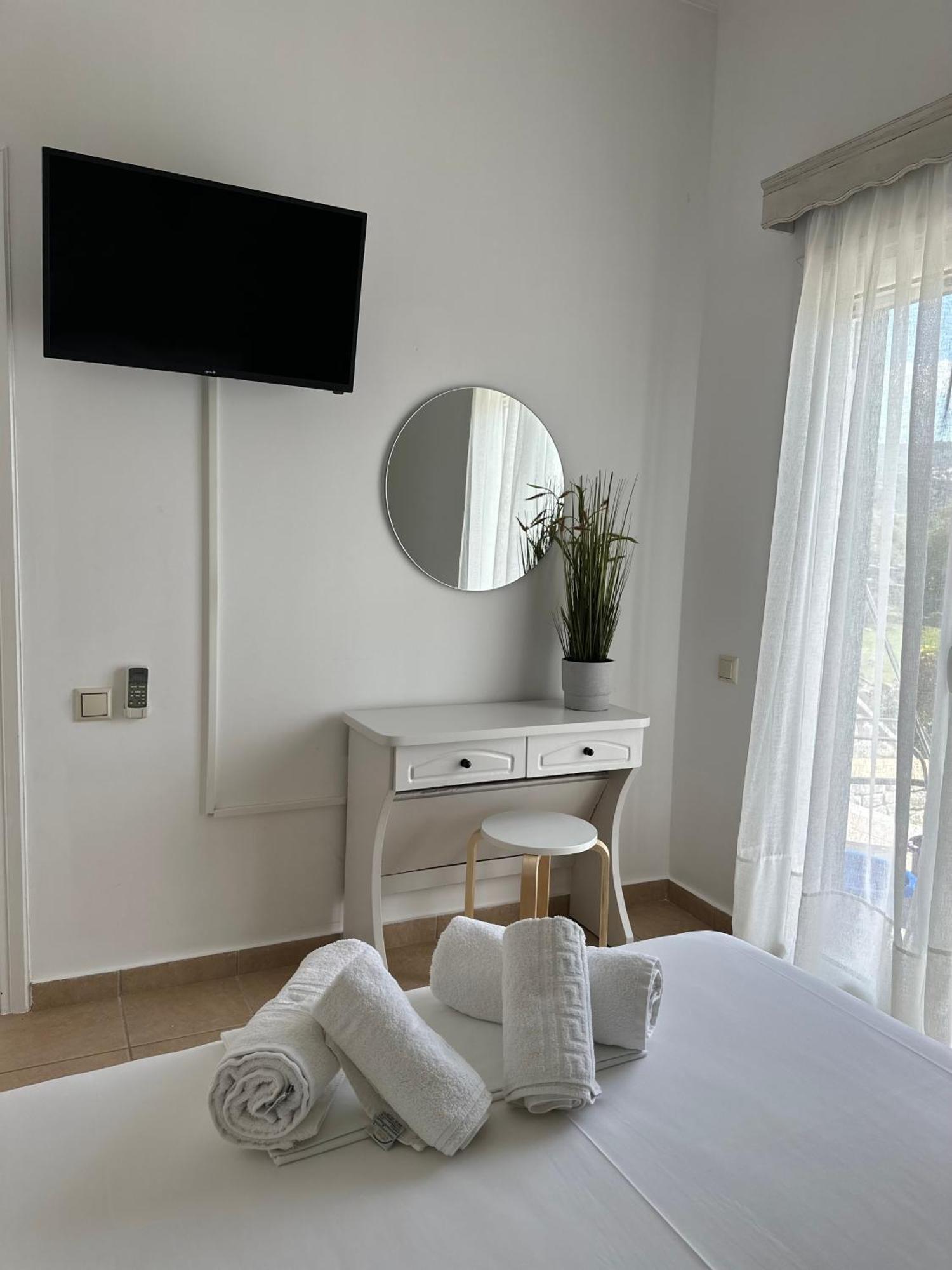 Voulas Apartments Stoúpa 部屋 写真